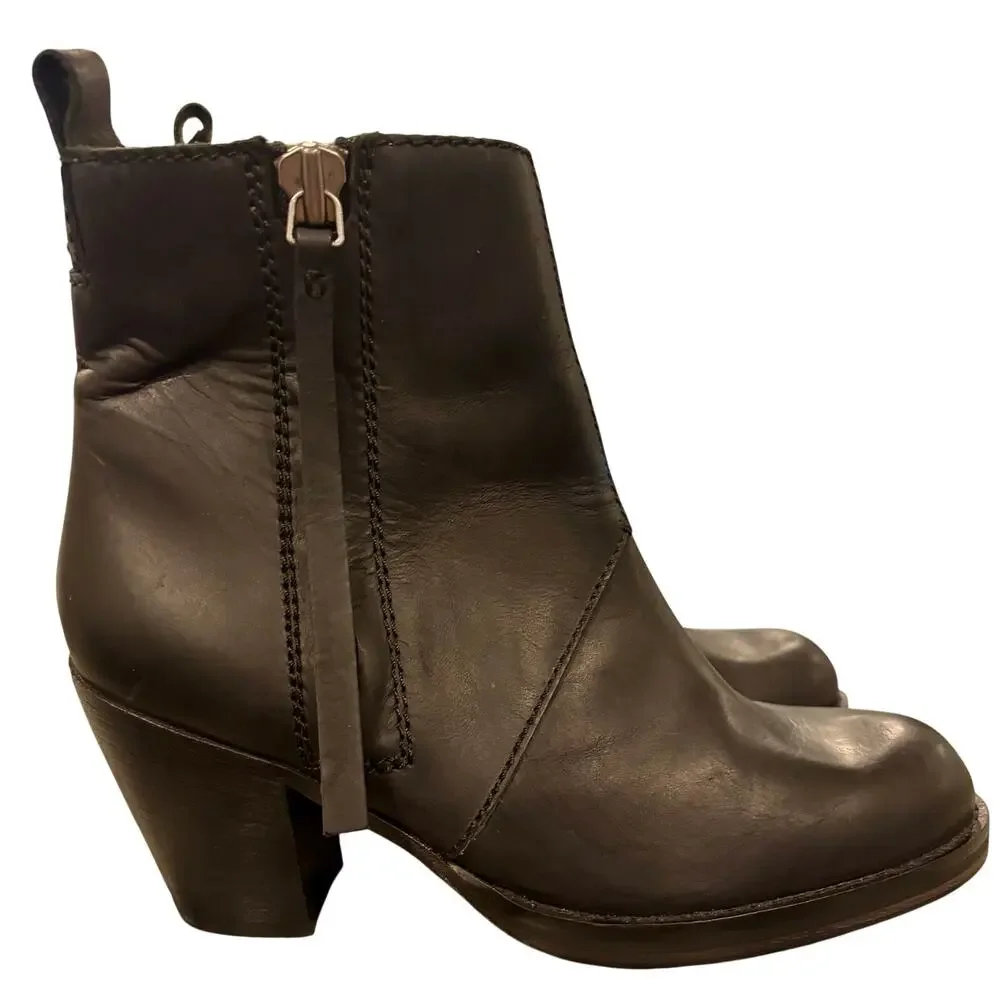 90s Style Acne Chunky Heel Leather Ankle Boots Made in Italy, 36, US Size 6